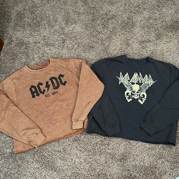 Tops - AC/DC & Def Leopard cutoff pullovers